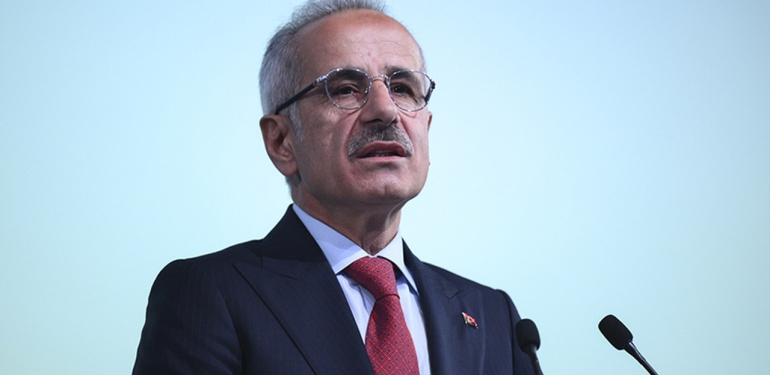 Bakan Uraloğlu, Türksat 6A’nın uzaydaki ilk test yayınını tamamlamasını değerlendirdi