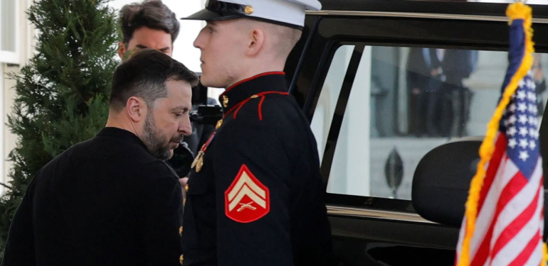 Vladimir Zelensky’nin Beyaz Saray’dan çıkış anları dikkat çekti! Kovulmuş gibi…